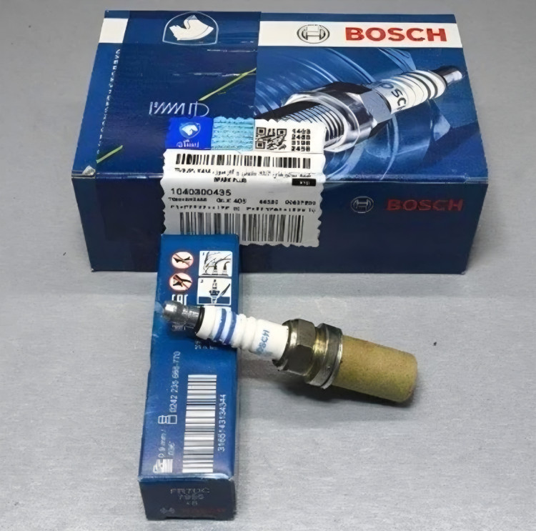 شمع موتورهای XU7 بنزینی و گاز سوز ، K4M ،TU3JP ، 1600 OHV ، 1600 INJ با گپ 0.9 میلی متر 1040300435